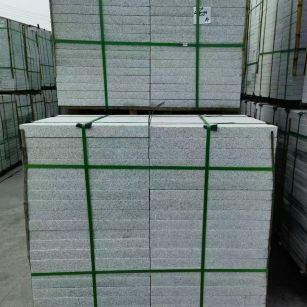 汉中 芝麻白火烧，园林广场市政工程地铺石，1.8~5.0厚均有现货