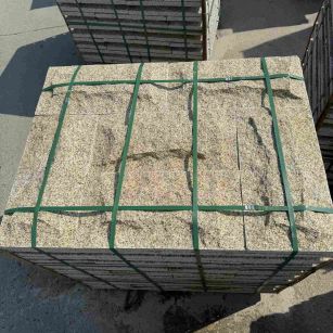 汉中 黄金麻花岗岩石材自然面蘑菇石成品