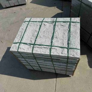 汉中 白麻花岗岩石材自然面蘑菇石成品