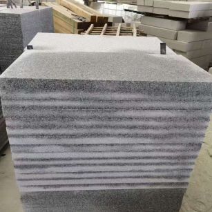 汉中 芝麻白5公分火烧地铺成品，900*400，规格可定制