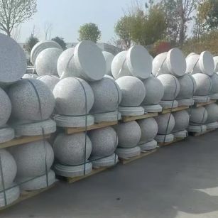 汉中 白麻花岗岩石材圆球，石球，挡车球，隔离球，景观石球，风水球等