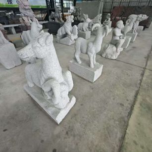 汉中 芝麻白花岗岩造型立体雕刻——十二生肖