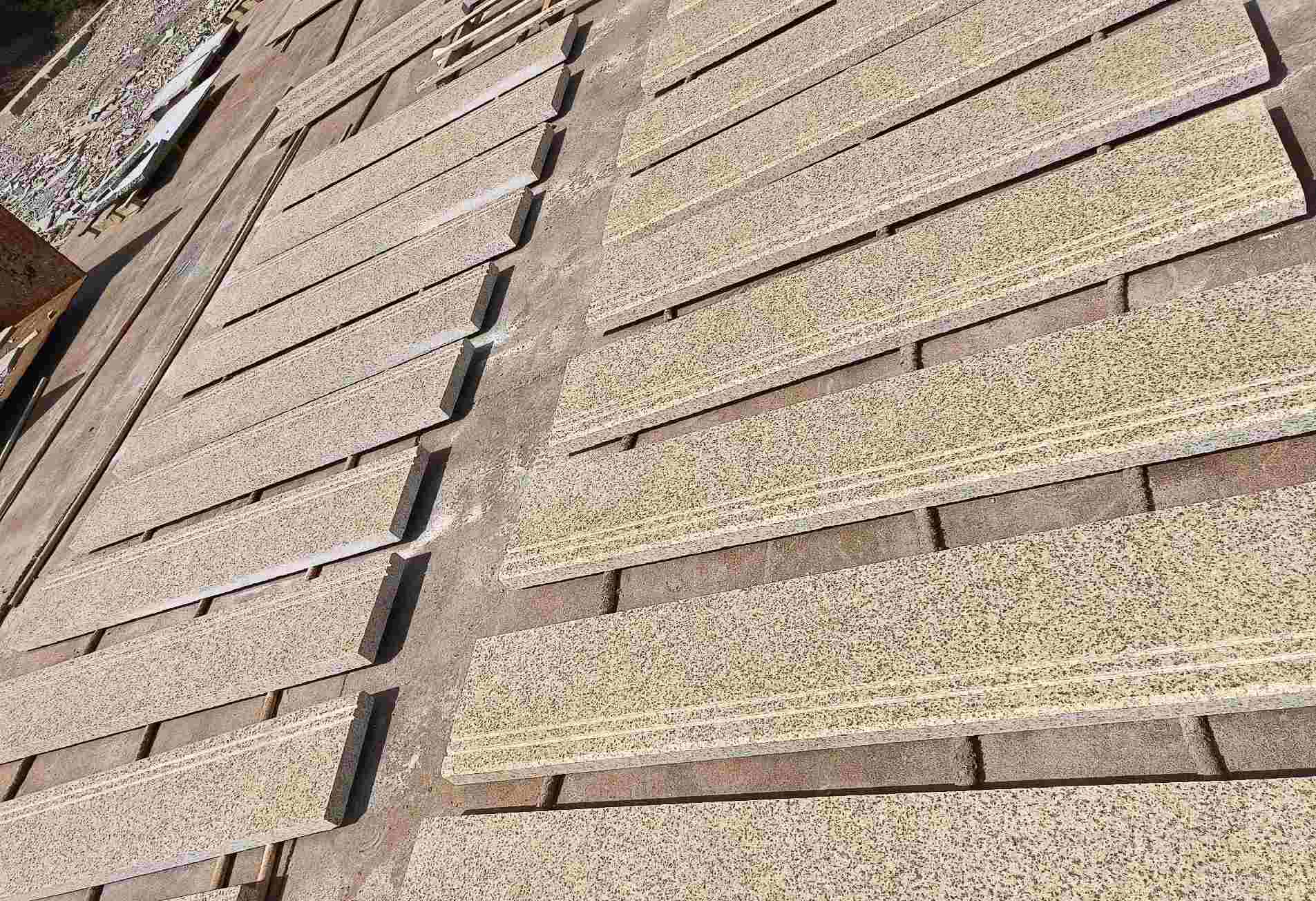 汉中 黄金麻花岗岩光面楼梯踏步