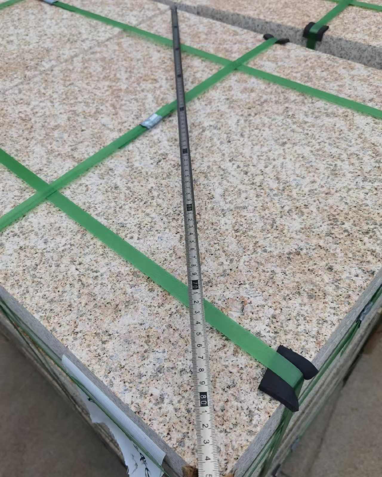 汉中 黄金麻火烧面地铺石