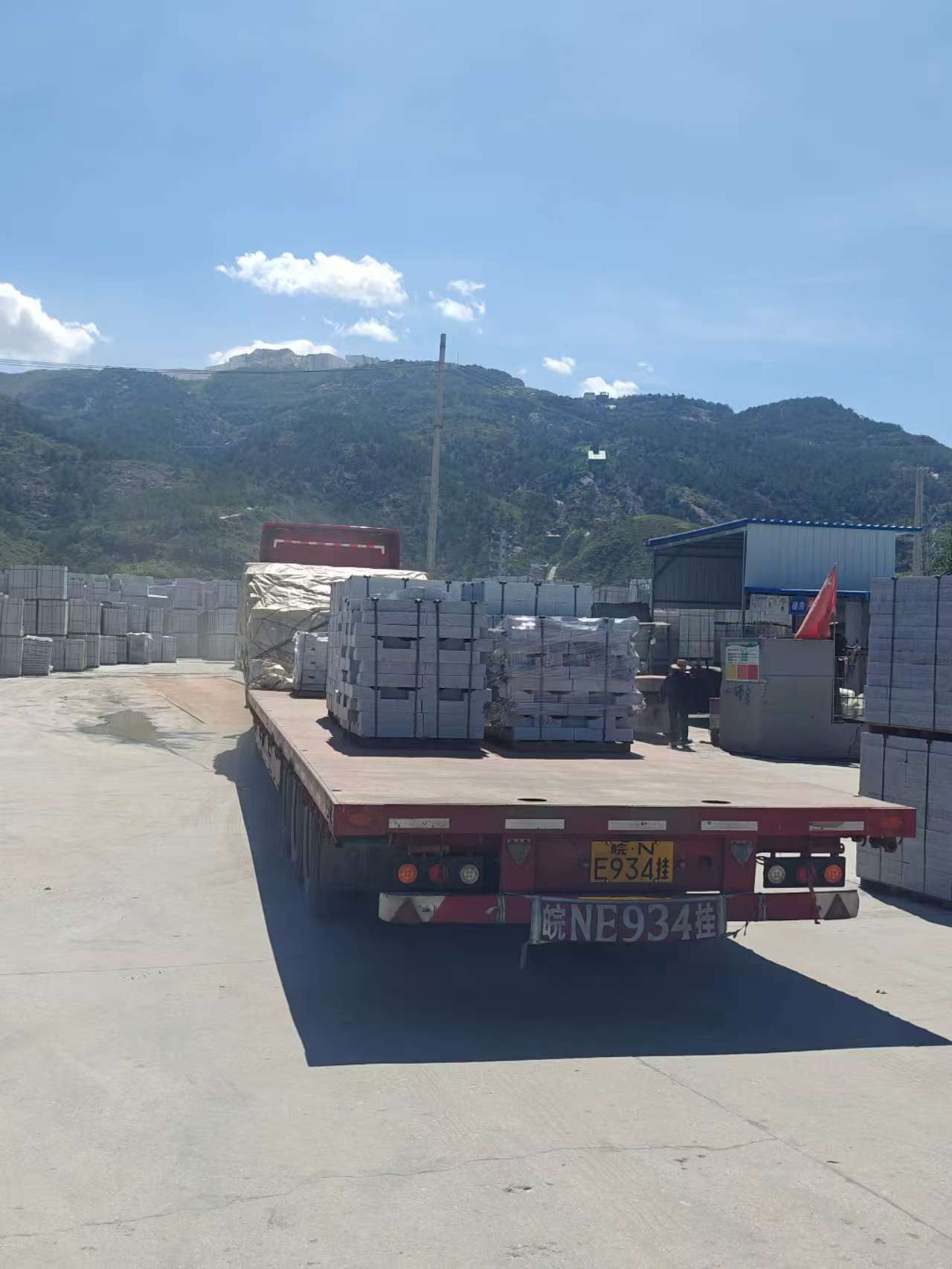 汉中 芝麻白仿形路沿石，直形路沿石