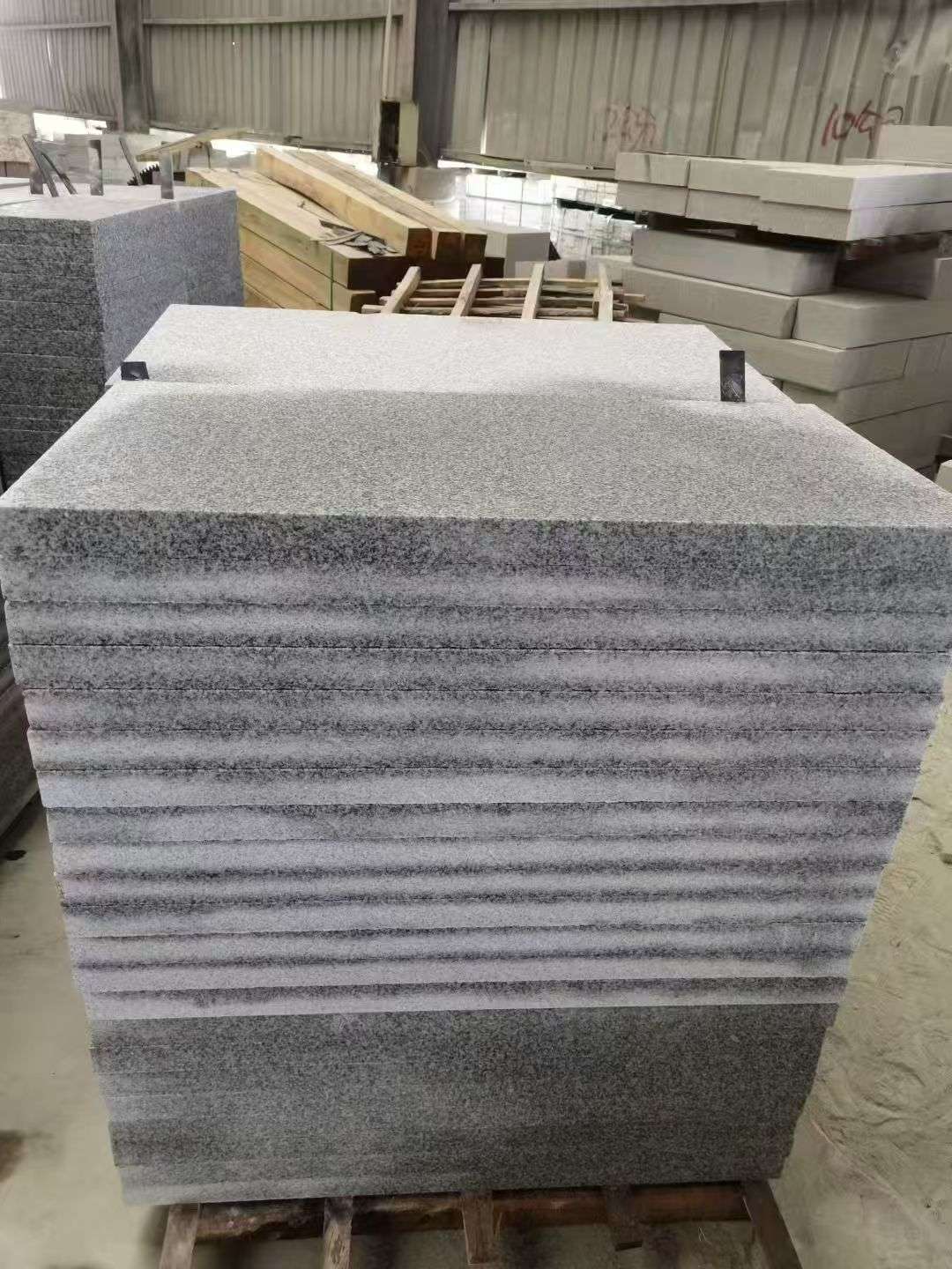 汉中 芝麻白5公分火烧地铺成品，900*400，规格可定制