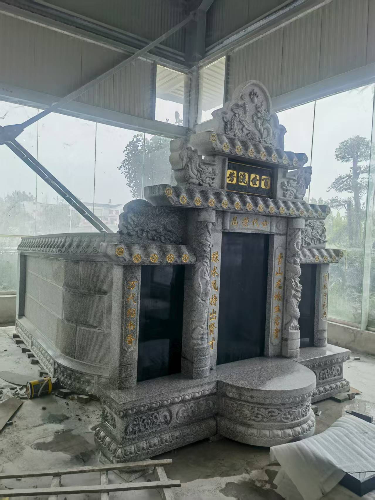 汉中 芝麻白墓碑效果展示图