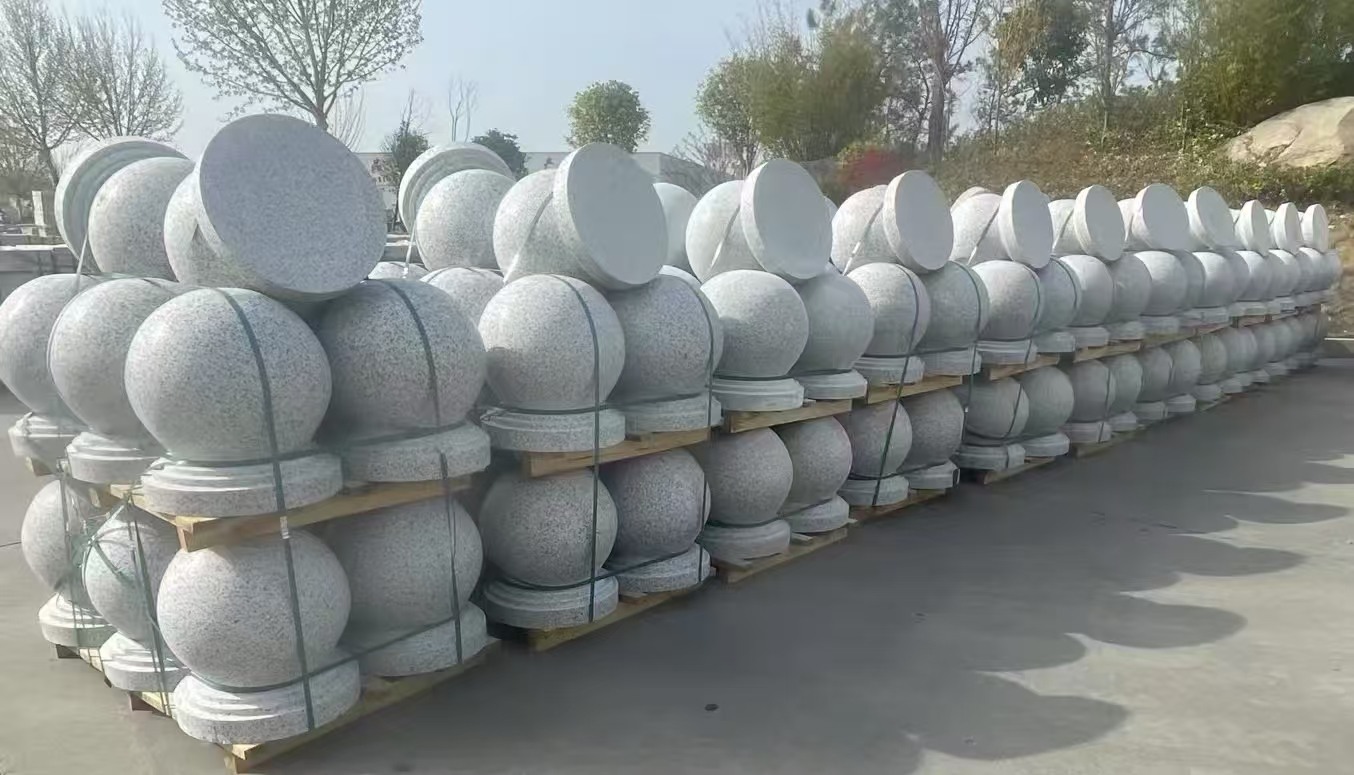 汉中 白麻花岗岩石材圆球，石球，挡车球，隔离球，景观石球，风水球等