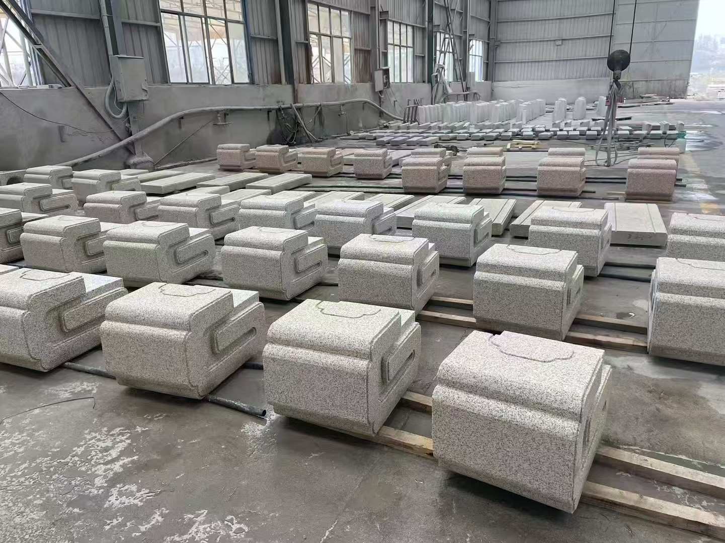 汉中 白麻花岗岩异形加工-石凳，坐凳