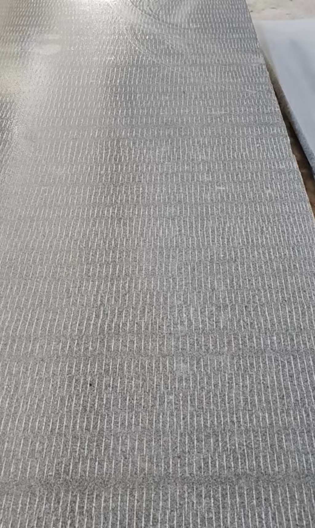 汉中 芝麻灰花岗岩斧剁面，刀斩面